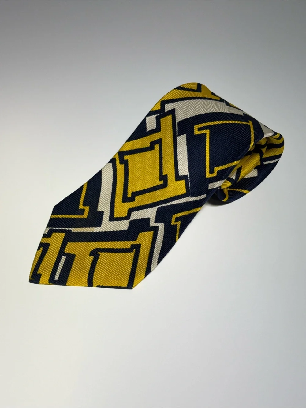 Christian Dior Men’s Yellow & Blue Geometric 100% Silk Tie